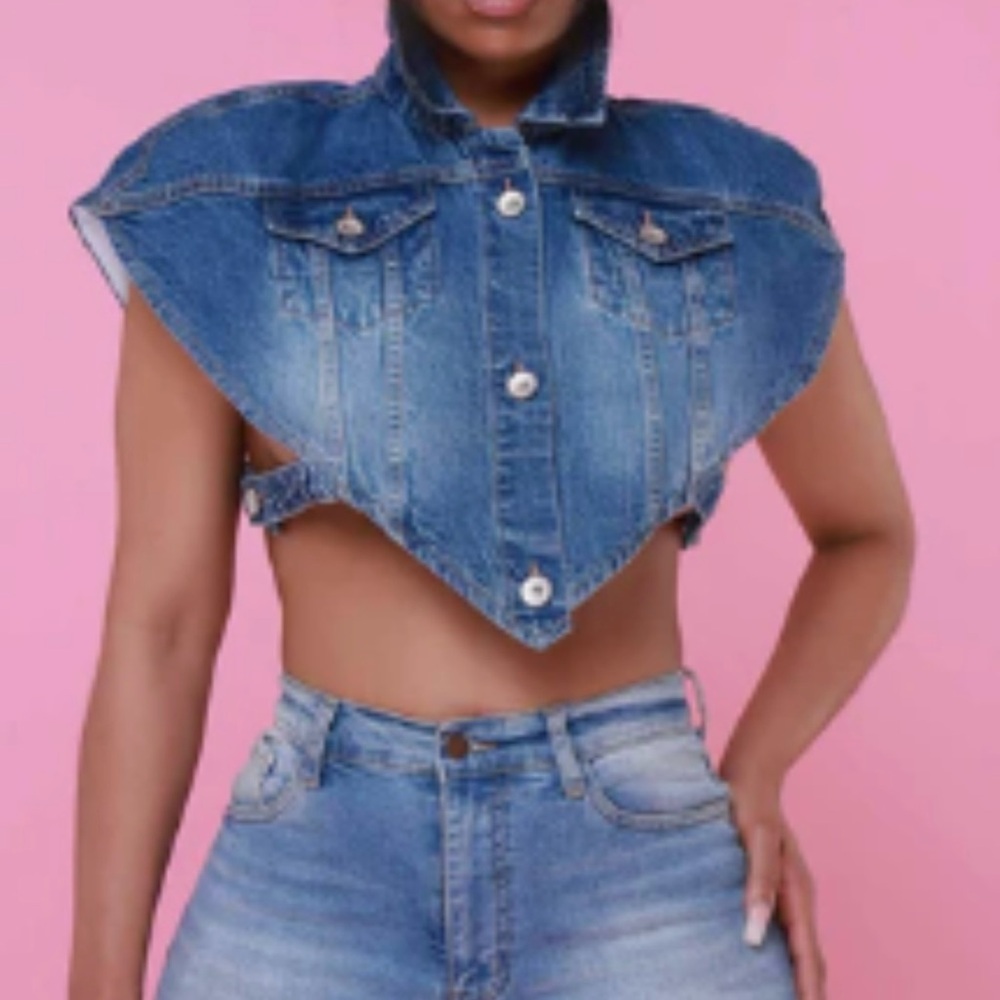 Chic Blue Denim Crop Top
